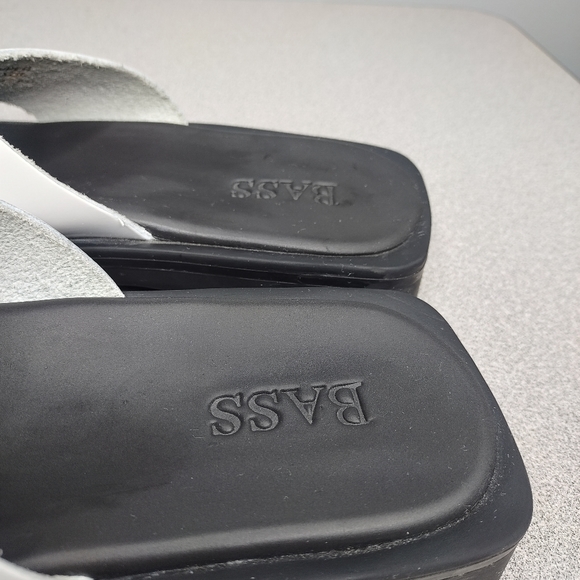 Bass white wedge sandals with comfy/soft - Picture 7 of 10